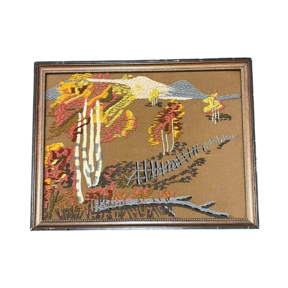 Vintage Embroidery Crewel Outdoor Scenery